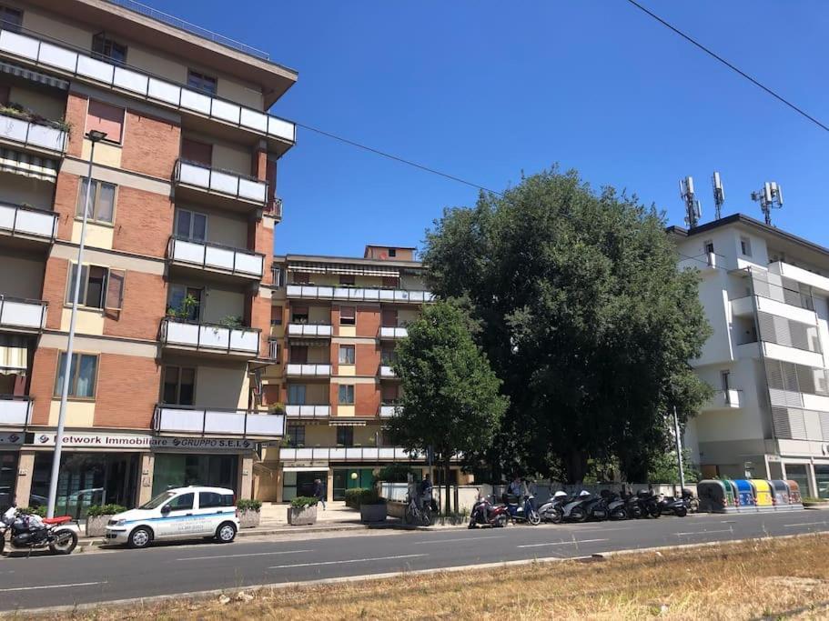 Hotel Sansovino Bed And Car Florenz Exterior foto